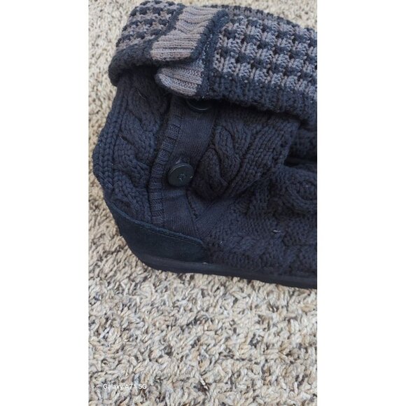 UGG Australia Black Knit 12” Sweater Boots Textured Women’s Sz 7M Buttons - Picture 2 of 7